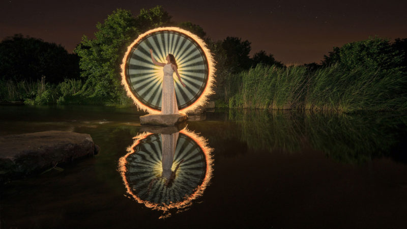 Light Painting - LaDiva - by JanLeonardo Light Art Photography